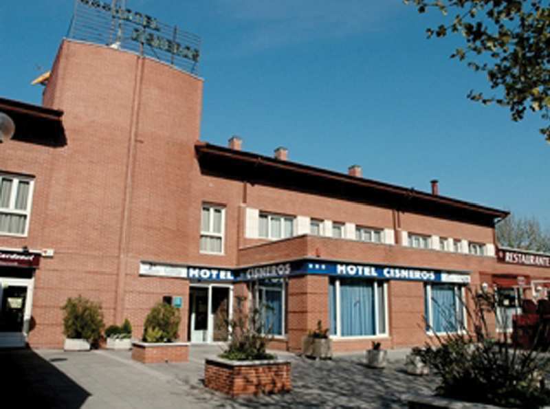 Hotel Cisneros Alcalá de Henares Exterior foto